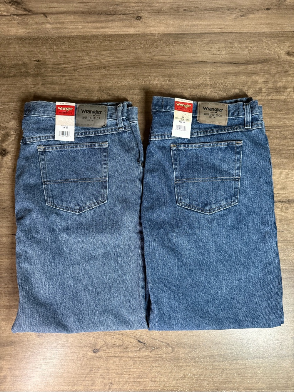 (2) Wrangler Authentics Mens Jeans 42x29 Regular Straight NWT Blue 2 Pair